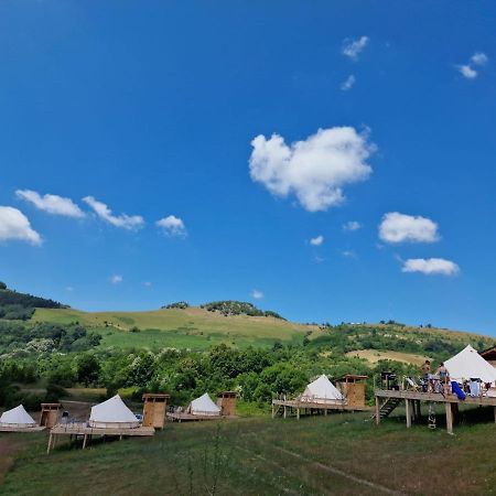 Hotel The Hunters Glamping à Ciudanovita Extérieur photo